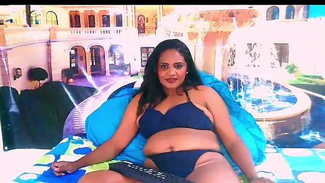 Luciousindian69's cam snapshot