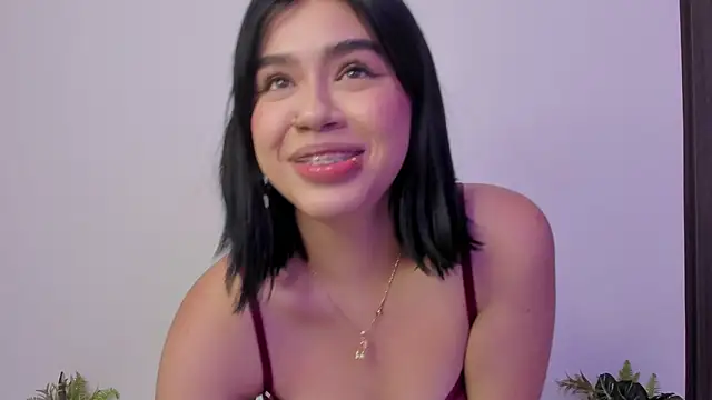 Lily_Woodz's cam snapshot