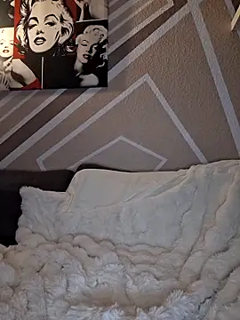 SlimBellaa's cam snapshot