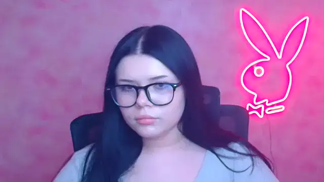 Mona_Esty's cam snapshot