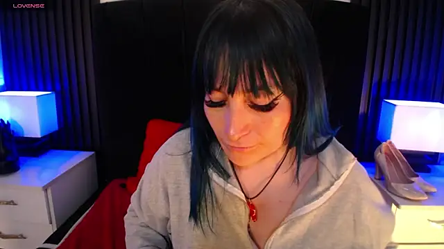 alicia_moom's cam snapshot