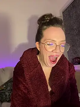 FemDom_RubyKnightXXO's cam snapshot