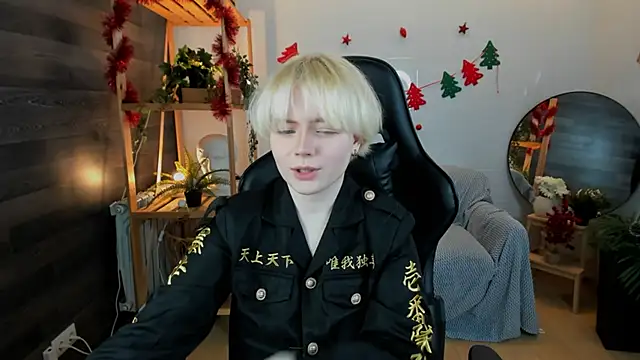 KellyKik's cam snapshot