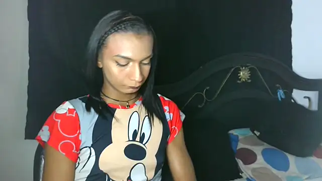 alexxa_Rooa live sex cam