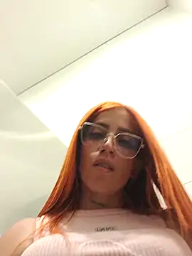 Alis_xxx's cam snapshot