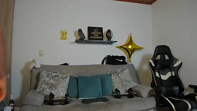 julian_wallace live sex cam