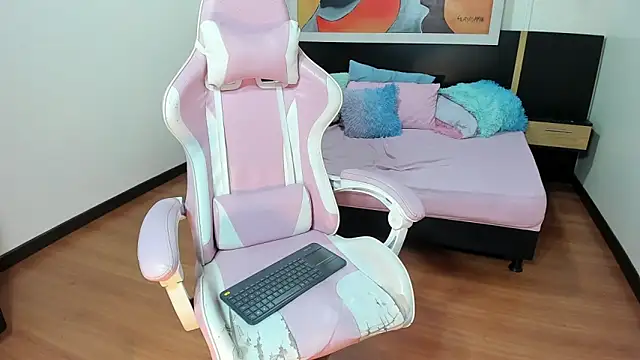 i_am_karoll's cam snapshot