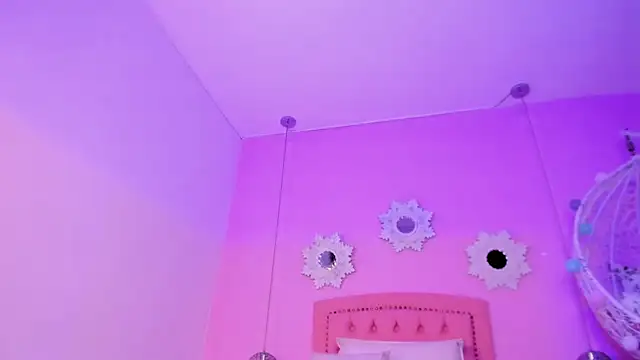 CannelaSmith's cam snapshot