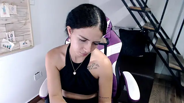 samantha_baby_'s cam snapshot