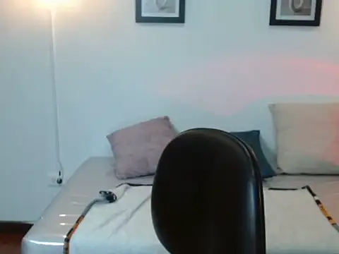 Evanss_lx's cam snapshot