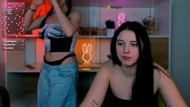 diara_ti's cam snapshot