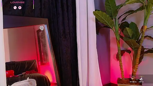 La_Diabla_111_'s cam snapshot