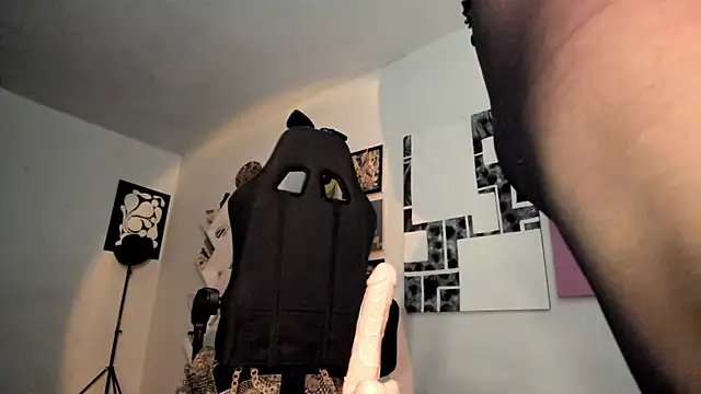 yury____sun's cam snapshot