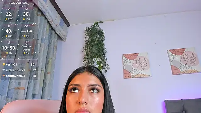 Quiinn_bx's cam snapshot