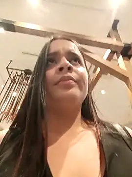 Julieth_hot-69's cam snapshot