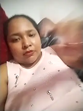 Angelly_ricura's cam snapshot