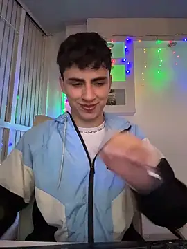 AdrianRinaldi's cam snapshot