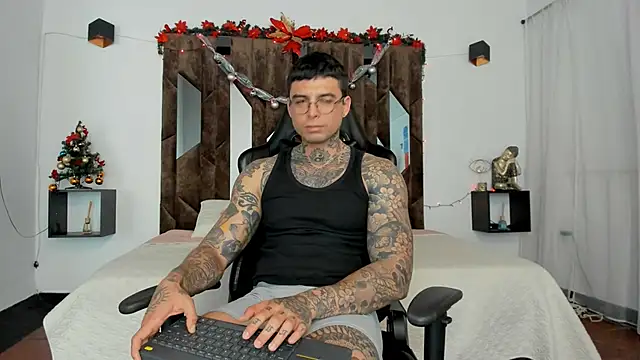 MATEO_DILUCA live sex cam