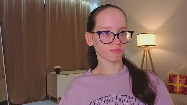 BettyBrowni's cam snapshot