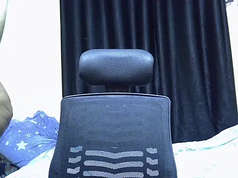 Horny-slut_'s cam snapshot