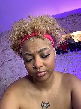 pamela_west's cam snapshot