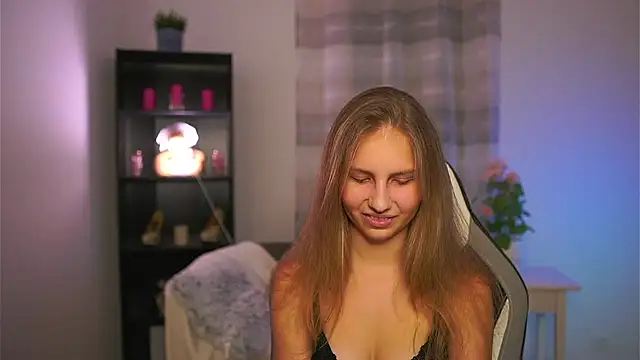 emmie_murray's cam snapshot