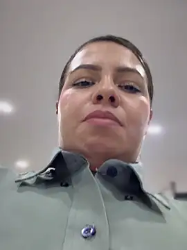 Ariana-07 live sex cam