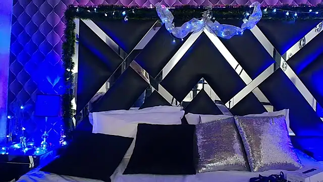 victoriaa_lee_'s cam snapshot