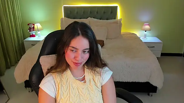 _Charlotte_evans_1's cam snapshot