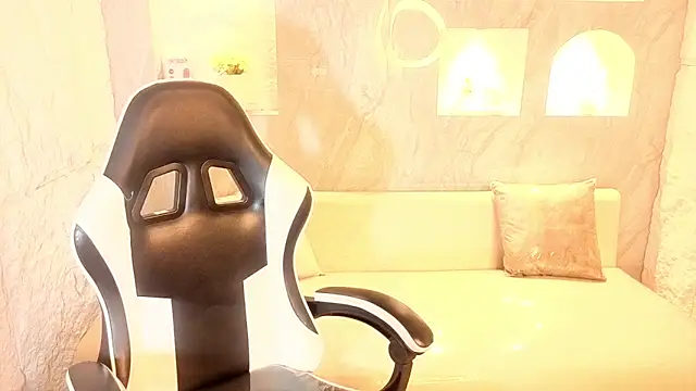 Leanne_Tx's cam snapshot