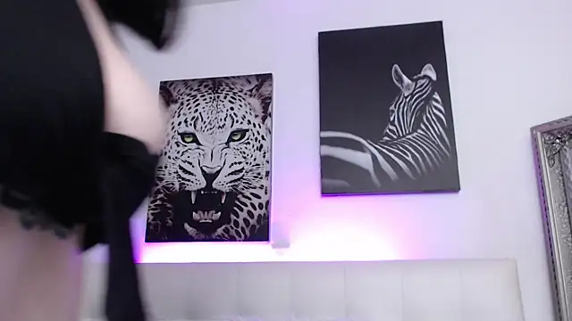 melissalorett's cam snapshot