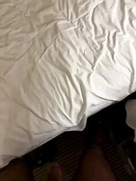 yourheroforfun's cam snapshot