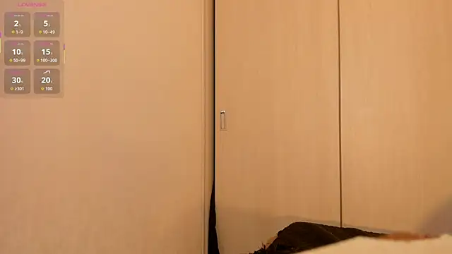 rouse__hallberg's cam snapshot