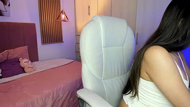 mia_nevaeh's cam snapshot