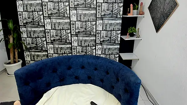 ChloeTurner_'s cam snapshot