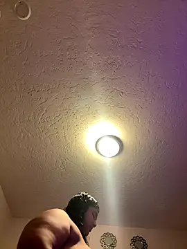 1n0nlythroat's cam snapshot