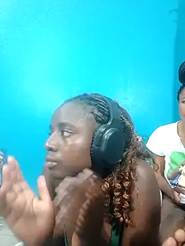 BlackPearl_19's cam snapshot