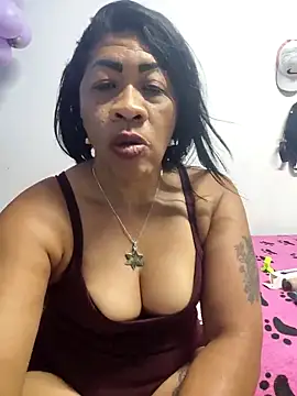 Tocameamor live sex cam