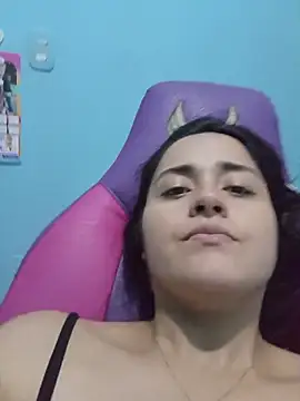 Candyfox___'s cam snapshot