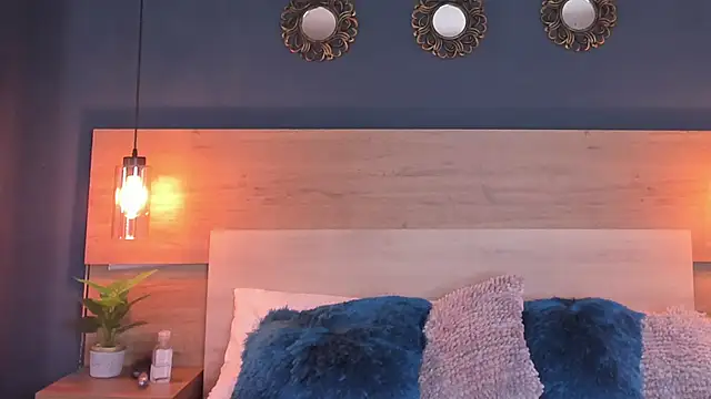 SusanAdams1's cam snapshot