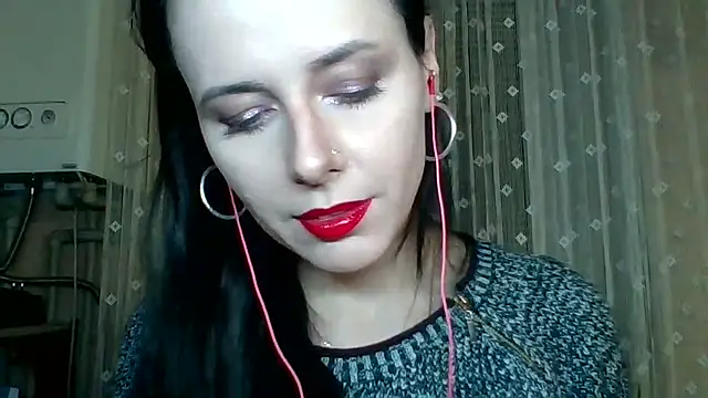 LuminousLady's cam snapshot