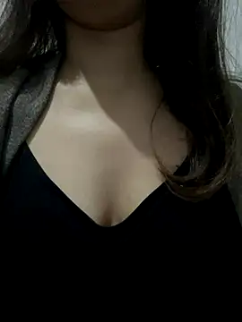 farah-36's cam snapshot