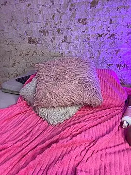 pamela_west's cam snapshot