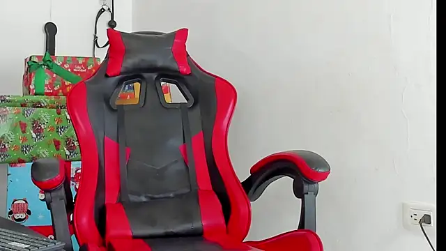 Maximiliano_Khalil live sex cam