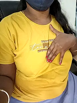 Tamil-hotwife's cam snapshot