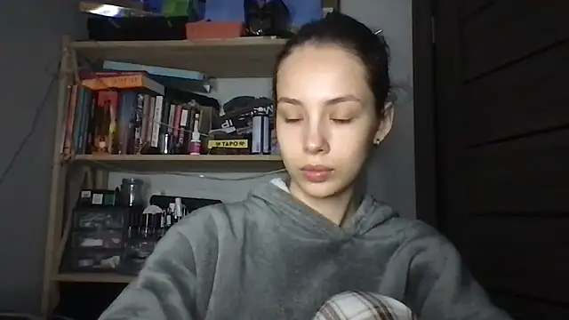 Yuna5343 live sex cam