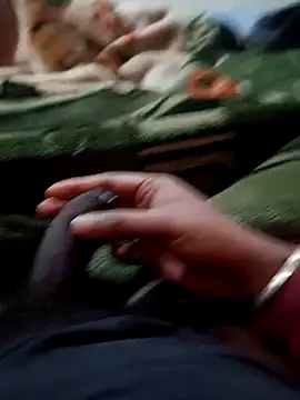 Naughtyforpussy's cam snapshot