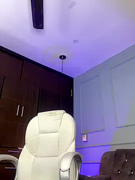 Rose_monroee live sex cam