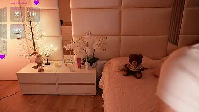 Lilly_Colins's cam snapshot