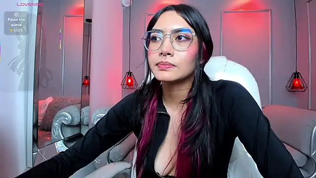 AzuraKindong's cam snapshot